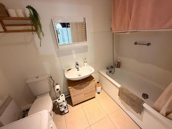 A LOUER : T2 à LILLE • • 770 € CC • Réf. 1571-3
