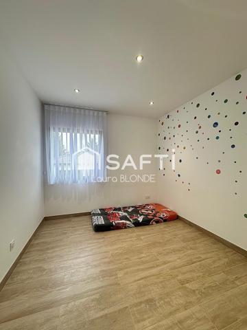 Magnifique Villa neuve de 2022 - 139 m2 hab avec Piscine en pierre de Bali