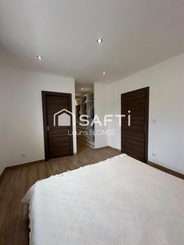 Magnifique Villa neuve de 2022 - 139 m2 hab avec Piscine en pierre de Bali