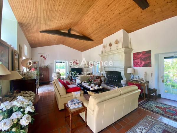 Maison à SAINT-FLORENT-LE-VIEIL, 49410 - 7 pièces 217m²