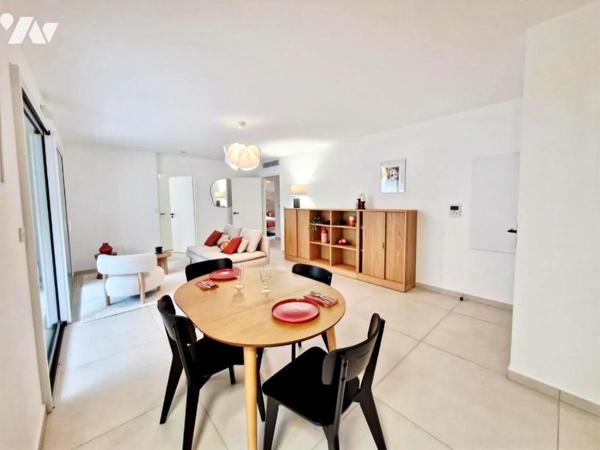 Appartement T4 avec terrasse + parking double 