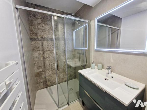 Appartement T4 avec terrasse + parking double 