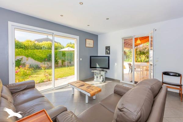 Maison à vendre 365 680 € L'Isle-Jourdain 4 p 100 m² DPE C