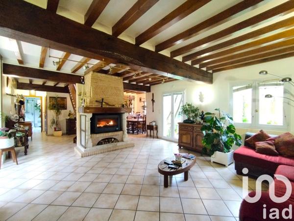 Maison traditionnelle 5 pièces de 220 m² à Orival (76500)