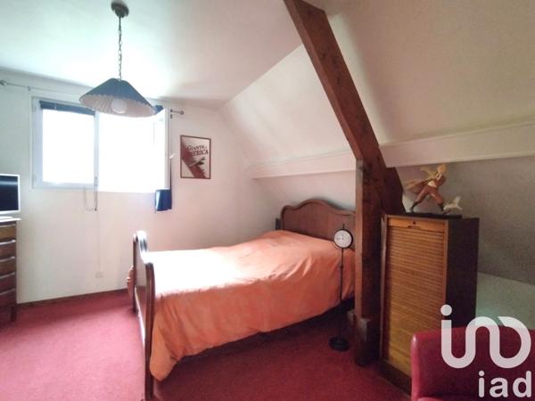 Maison traditionnelle 5 pièces de 220 m² à Orival (76500)