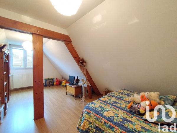 Maison traditionnelle 5 pièces de 220 m² à Orival (76500)