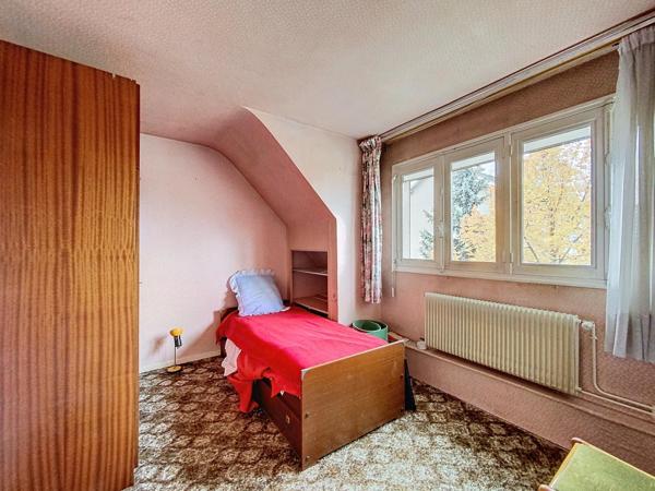 Maison  4 chambres sous sol