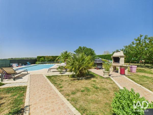 Maison à vendre 4 pièces 174 m² Noyant-de-Touraine