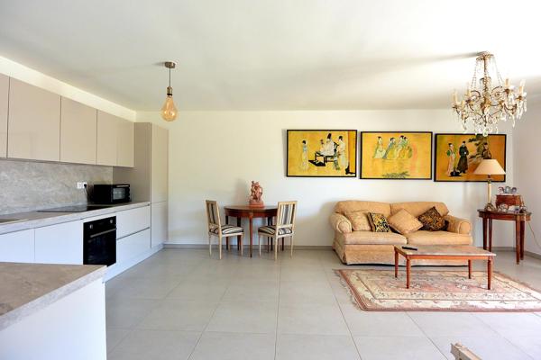 En Exclusivité:  Appartement de type 3 avec terrasse jardin dans résidence haut de gamme avec piscine