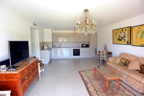 En Exclusivité:  Appartement de type 3 avec terrasse jardin dans résidence haut de gamme avec piscine