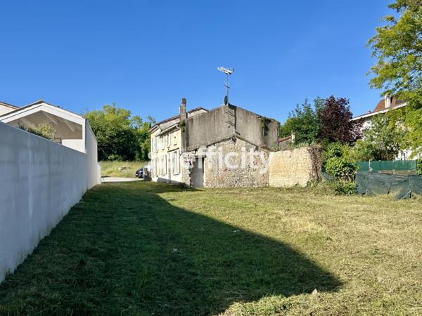Maison
         5 pièces
        - 134 m²