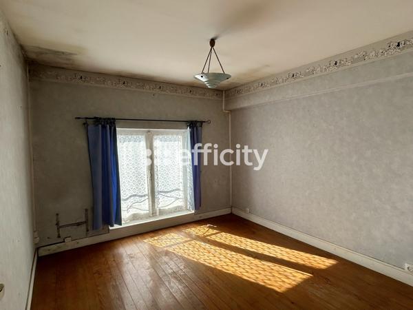 Maison
         5 pièces
        - 134 m²