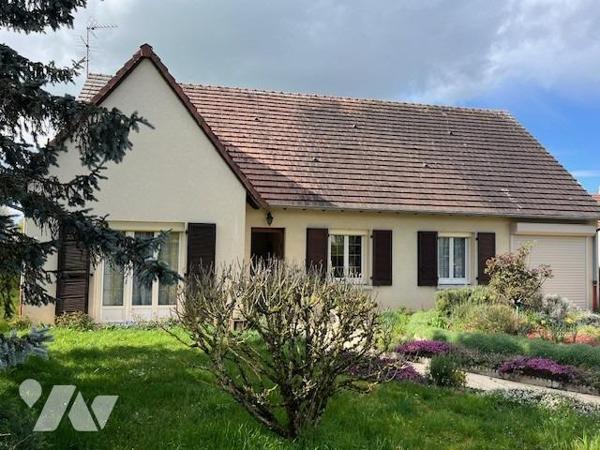 Maison de plain-pied CERILLY 03350