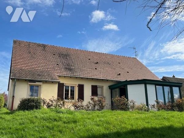 Maison de plain-pied CERILLY 03350