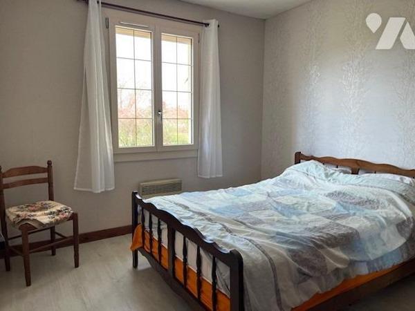 Maison de plain-pied CERILLY 03350