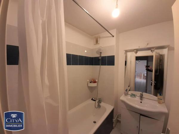 Appartement à louer 2 pièces 47.06m²