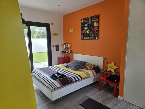 Maison à vendre 638 670 € Léognan 5 p 169 m² DPE A