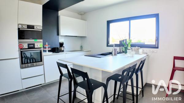 Maison à vendre 7 pièces 120 m² Saint-Just-Saint-Rambert