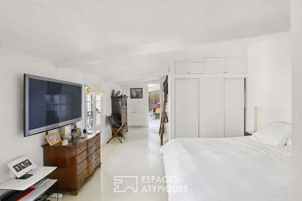 Maison de ville mixte esprit loft au coeur des Abbesses