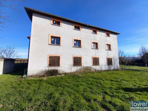 Immeuble
                                                                                                                                                
                                                                                                                                                
                                                                                                                                                
                                                    
                                                                                                                                                                                                                                                                                                                        2000  m²                                                                                                                                                                                                         2 etage(s)