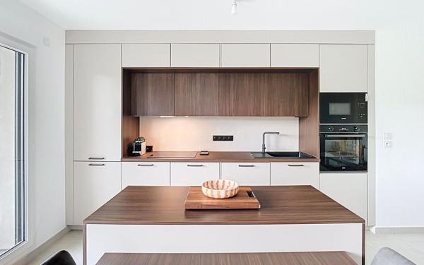 Appartement à vendre    3 pièces • 65,06 m2 Valleiry