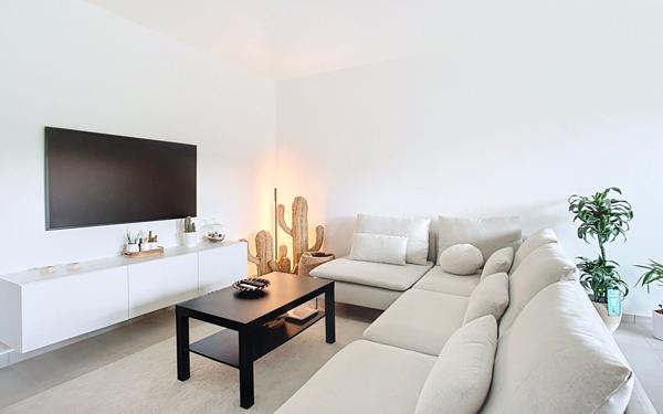 Appartement à vendre    3 pièces • 65,06 m2 Valleiry