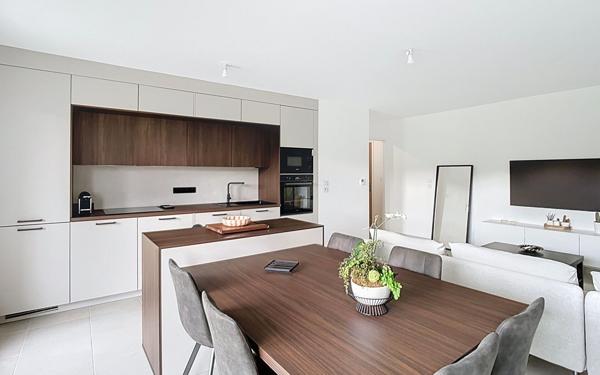 Appartement à vendre    3 pièces • 65,06 m2 Valleiry