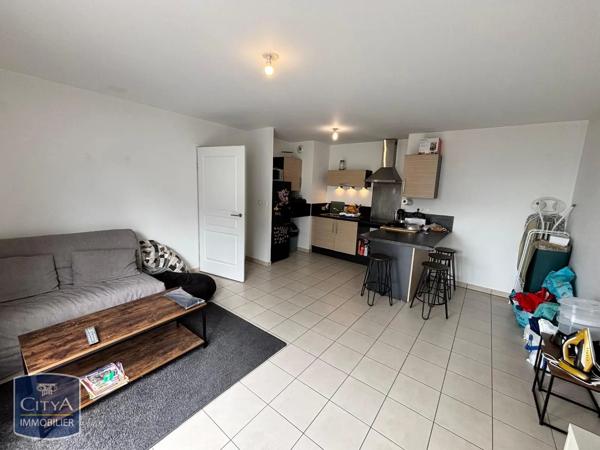 Appartement à louer 3 pièces 60.89m² Tours (37000)