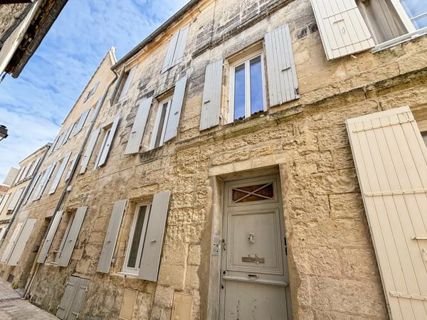 Immeuble
         3 pièces
        - 80 m² Exclusivité