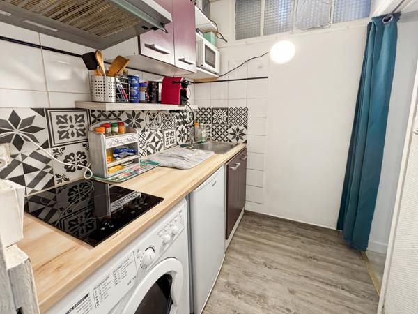 Immeuble
         3 pièces
        - 80 m² Exclusivité