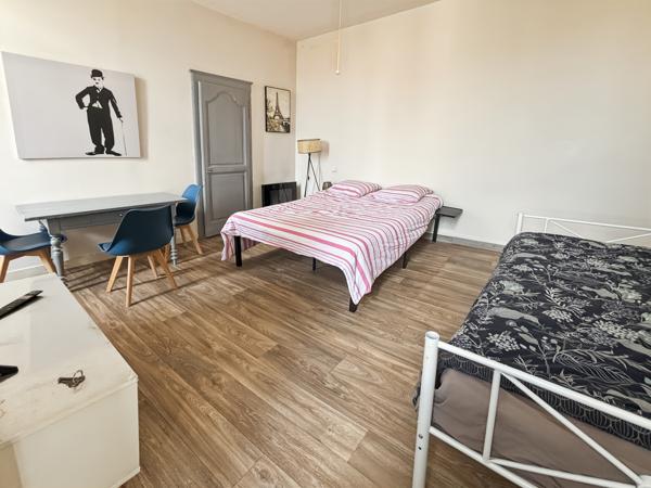 Immeuble
         3 pièces
        - 80 m² Exclusivité