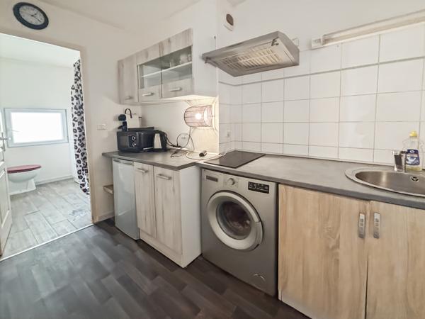 Immeuble
         3 pièces
        - 80 m² Exclusivité