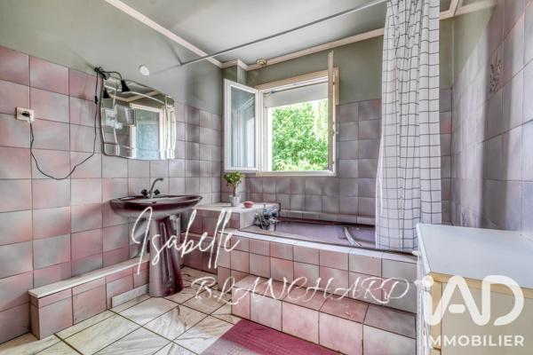 Maison à vendre 10 pièces 217 m² Saint-Pathus