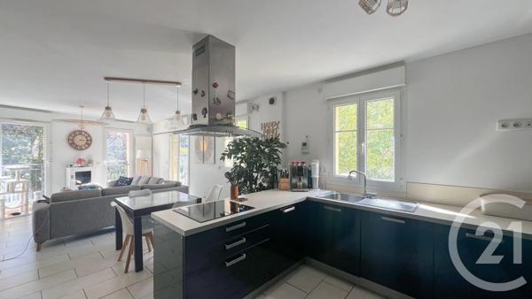 Maison à vendre  5 pièces - 111,88 m 2   NOGENT SUR MARNE  - 94