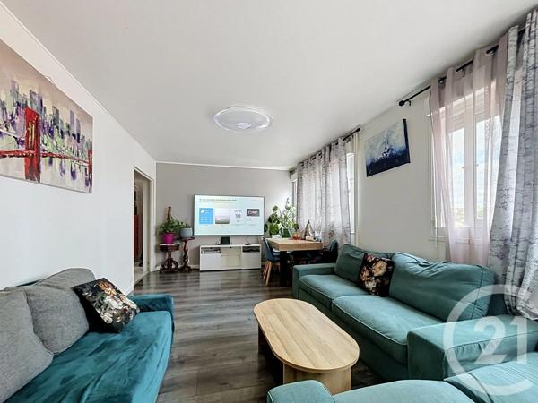 Appartement F5 à vendre  5 pièces - 91,59 m 2   MONTMAGNY  - 95