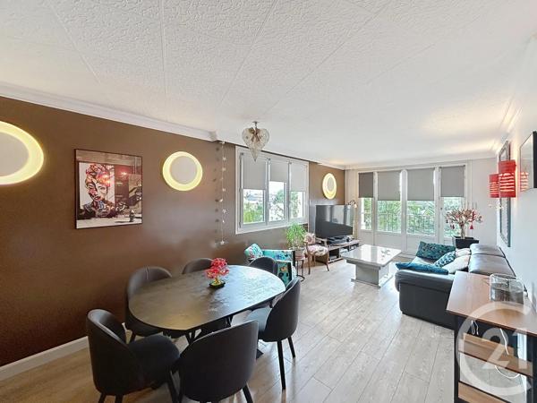 Appartement F5 à vendre  5 pièces - 91,59 m 2   MONTMAGNY  - 95