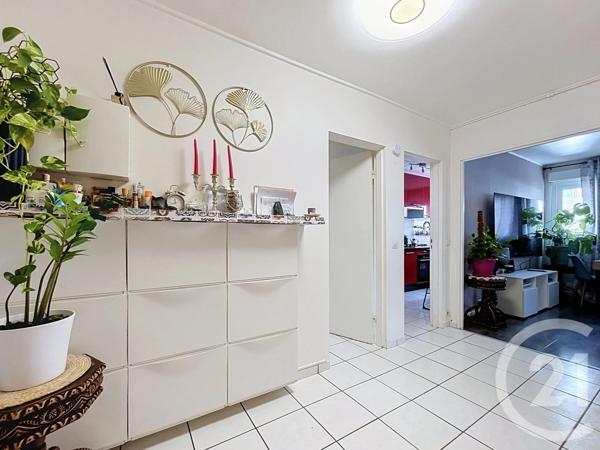 Appartement F5 à vendre  5 pièces - 91,59 m 2   MONTMAGNY  - 95