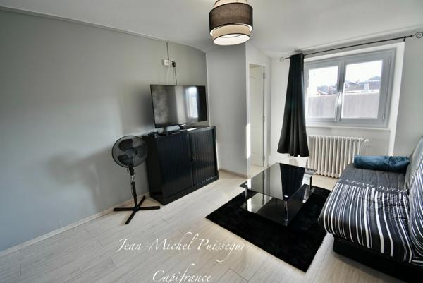 Immeuble à vendre à SAINT GAUDENS (31), avec Restaurant et 7 Appartements