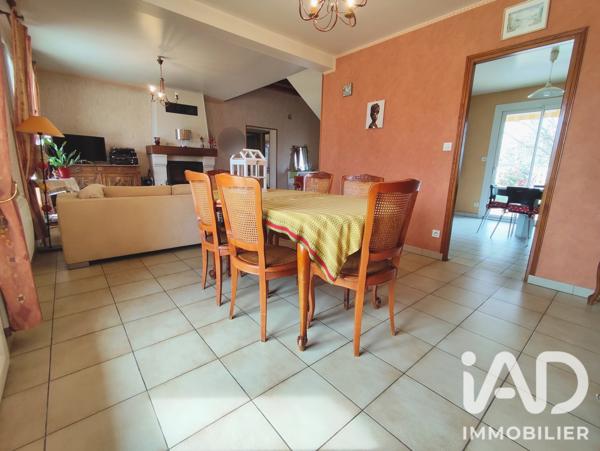 Maison à vendre 6 pièces 124 m² Confolens