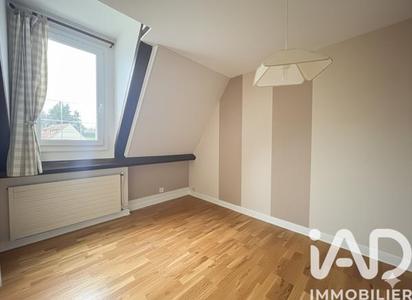 Maison à vendre 8 pièces 164 m² Neuilly-Saint-Front