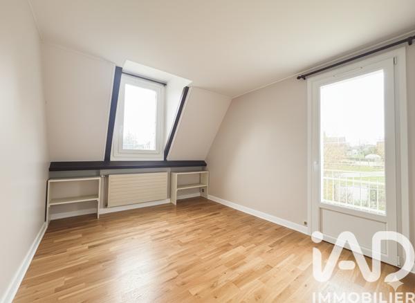 Maison à vendre 8 pièces 164 m² Neuilly-Saint-Front