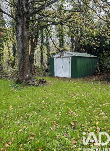 Maison à vendre 8 pièces 164 m² Neuilly-Saint-Front