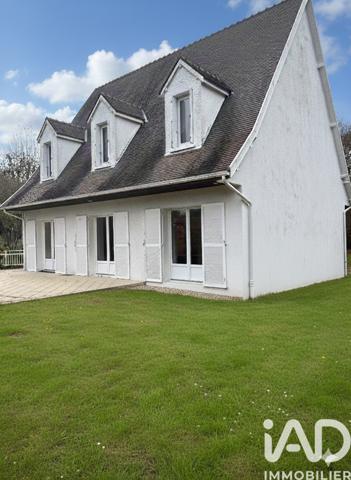 Maison à vendre 8 pièces 164 m² Neuilly-Saint-Front