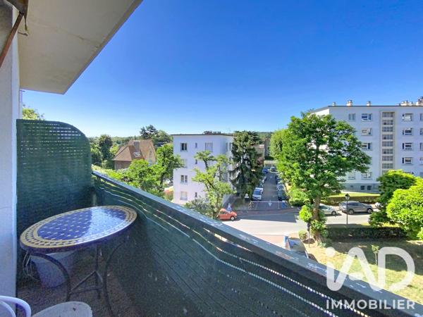 Appartement à vendre 4 pièces 74,79 m² Garches