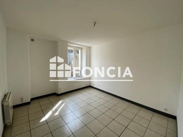 Location Appartement 3 pièces 48.75 m² - 66 RUE JEAN JAURES Nouzonville 08700