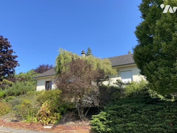 Sur les hauteurs de LUDRES