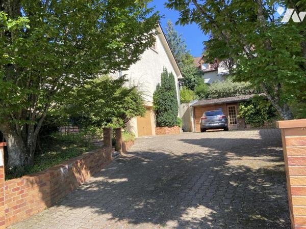 Sur les hauteurs de LUDRES