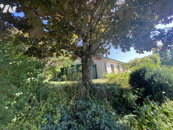 Sur les hauteurs de LUDRES