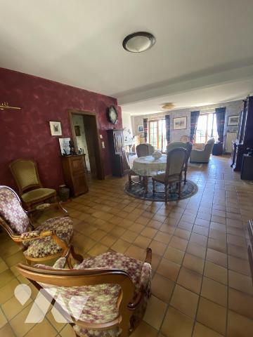 Sur les hauteurs de LUDRES