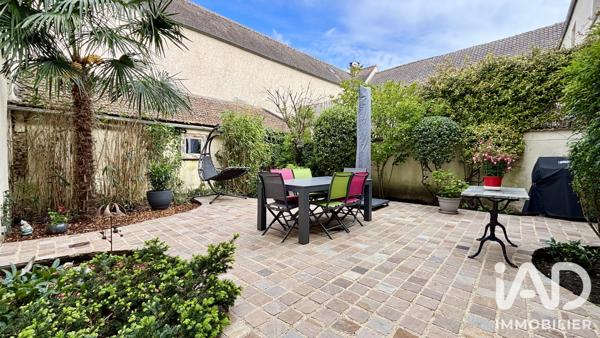 Maison à vendre 6 pièces 201 m² Rochefort-en-Yvelines